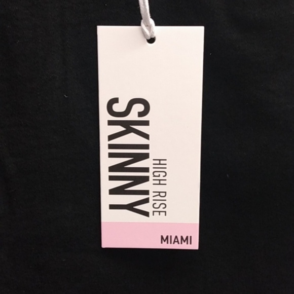 MIAMI Skinny High Rise Size 15 Hot Mom Refuge Denim Jeans Black. New with tags! - Picture 6 of 10